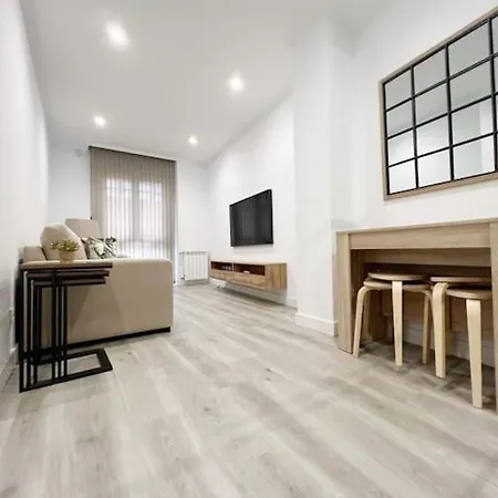 Apartamento De Lujo A 50 Metros De La Playa * Χιχόν