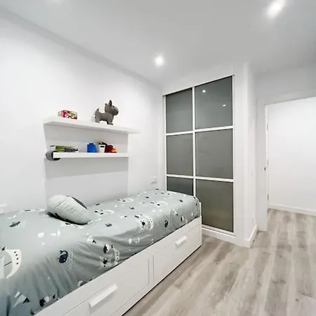 Apartamento De Lujo A 50 Metros De La Playa Διαμέρισμα Χιχόν
